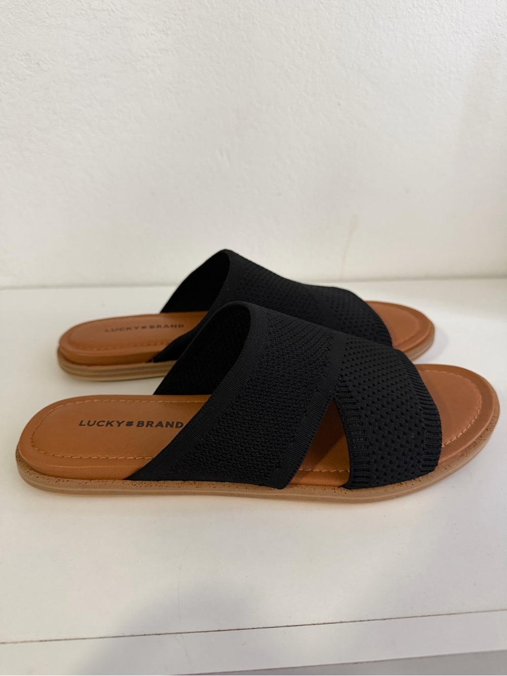 Lucky Brand Black and Tan Slide Sandals